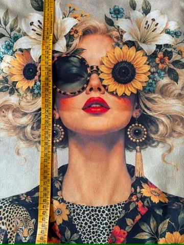 Panel mujer girasol