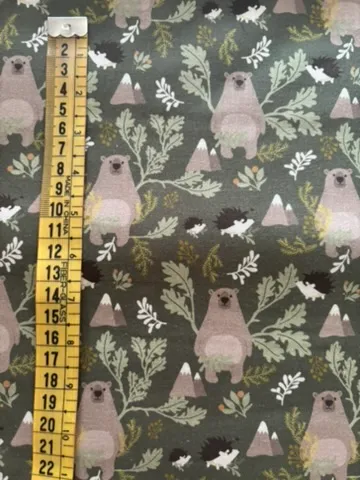 Osos fondo verde