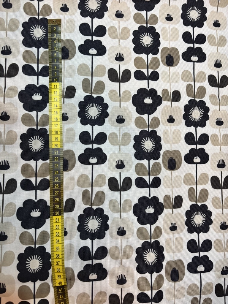Flores y Tulipanes negros y taupe