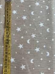 Estrellas y luna fondo beige